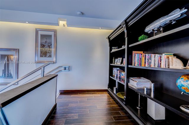1701 Sunset Harbour Drive L507, Miami Beach, FL 33139