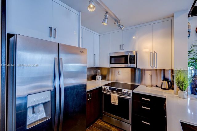 1701 Sunset Harbour Drive L507, Miami Beach, FL 33139
