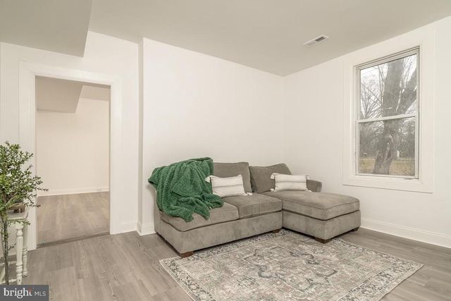 120 CHARLES ST, Gordonsville, VA 22942