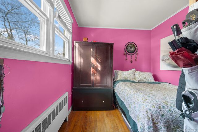 524 Livingston Street, Westbury, NY 11590