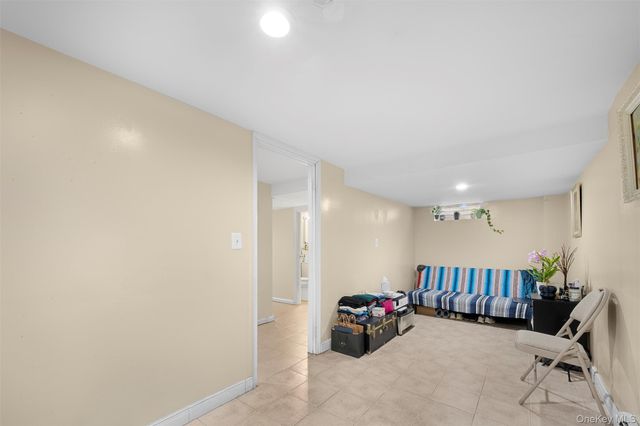 524 Livingston Street, Westbury, NY 11590