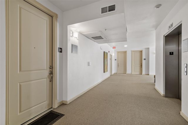 505 Jackson Hill Street 103, Houston, TX 77007