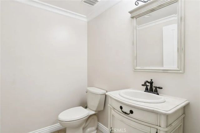 7659 Coldwater Canyon Court, North Hollywood, CA 91605