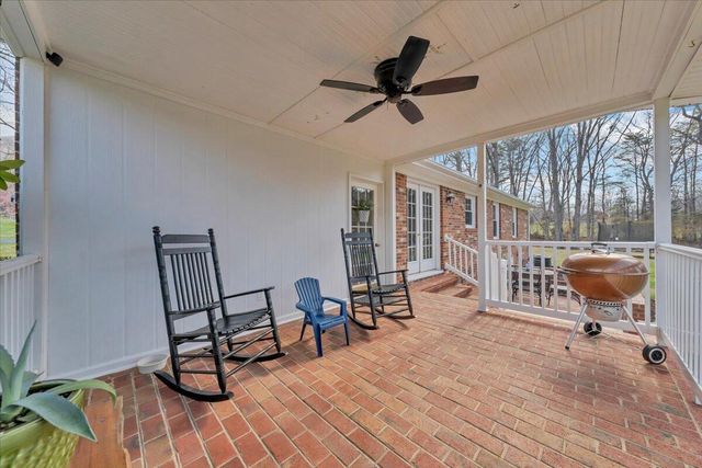 2545 Pico RD, Buchanan, VA 24066