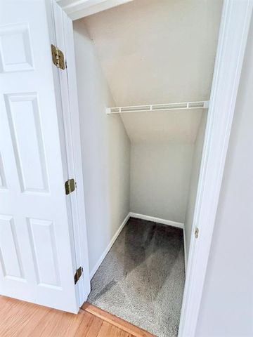 2523 Alvecot Circle, Smyrna, GA 30339