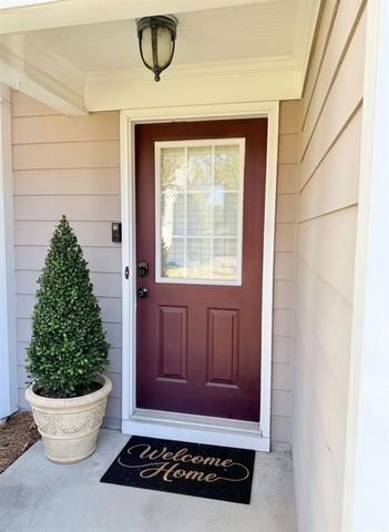 2523 Alvecot Circle, Smyrna, GA 30339