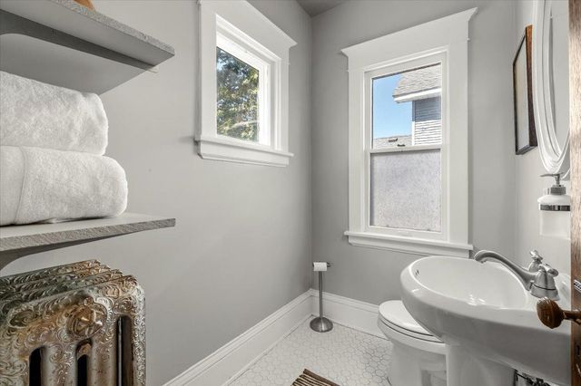 3821 Bloomington Avenue, Minneapolis, MN 55407