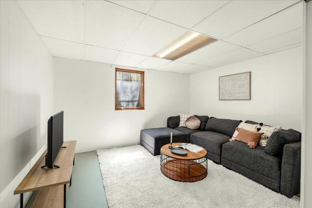 3821 Bloomington Avenue, Minneapolis, MN 55407