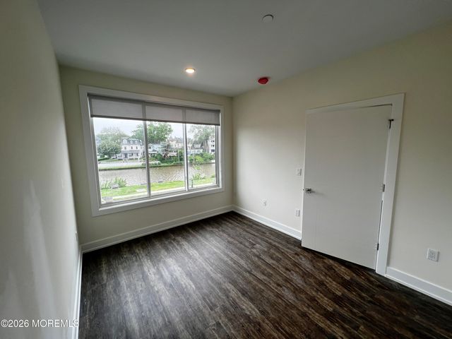 521 Lake Avenue 201, Asbury Park, NJ 07712