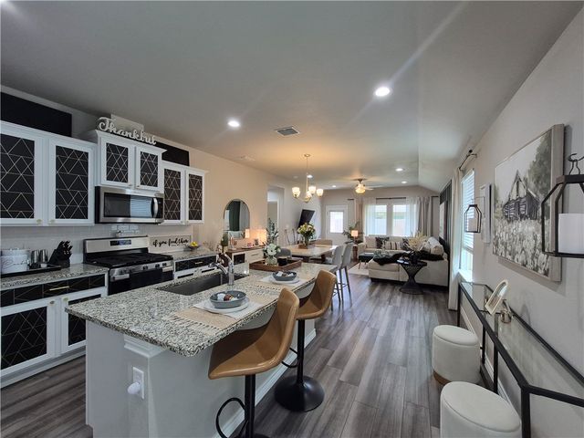 7625 Rustler, Corpus Christi, TX 78414