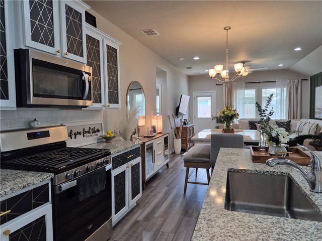 7625 Rustler, Corpus Christi, TX 78414