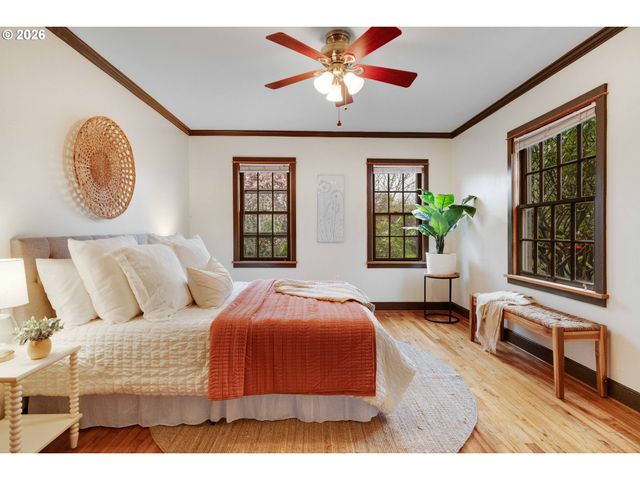 4444 Ne Oregon St, Portland, OR 97213