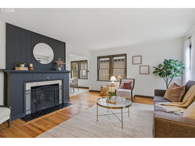 4444 Ne Oregon St, Portland, OR 97213