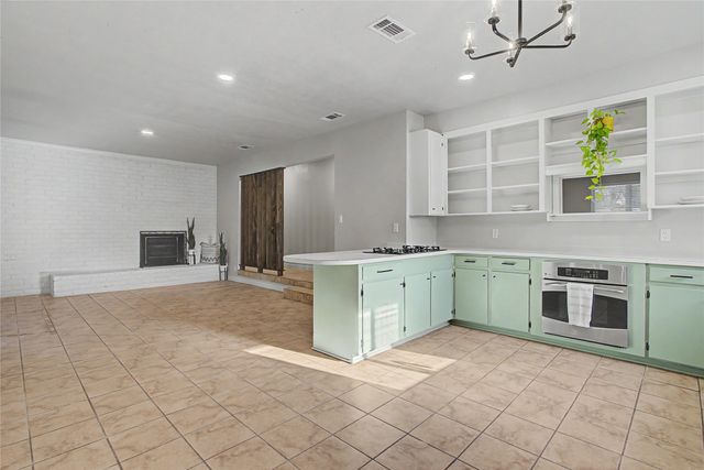 7232 Monterrey Drive, Fort Worth, TX 76112