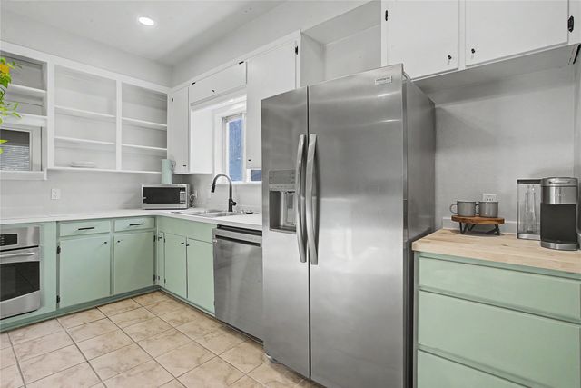 7232 Monterrey Drive, Fort Worth, TX 76112