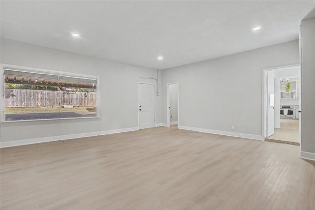 7232 Monterrey Drive, Fort Worth, TX 76112