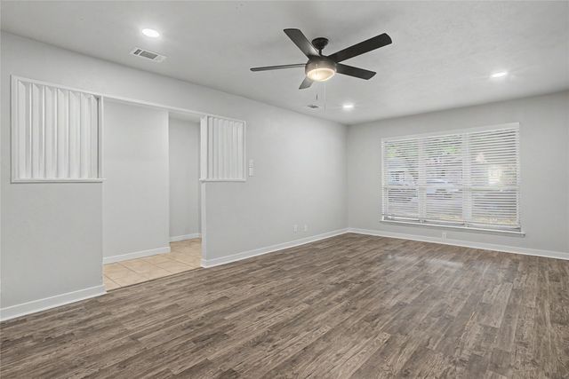 7232 Monterrey Drive, Fort Worth, TX 76112