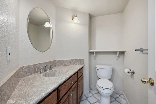 18325 Pinnacle Court, Hidden Valley Lake, CA 95467