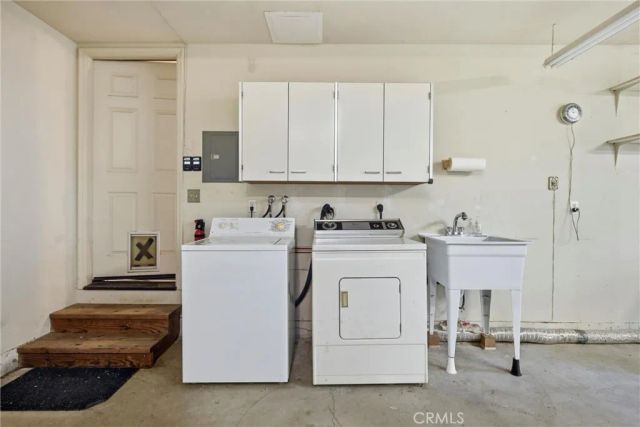 18325 Pinnacle Court, Hidden Valley Lake, CA 95467