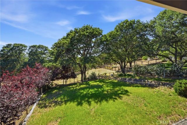 18325 Pinnacle Court, Hidden Valley Lake, CA 95467