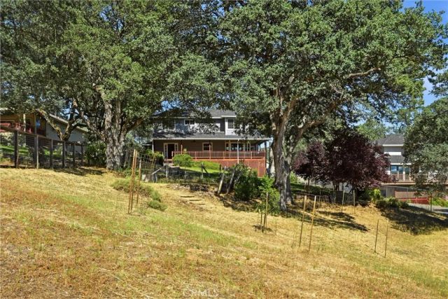 18325 Pinnacle Court, Hidden Valley Lake, CA 95467
