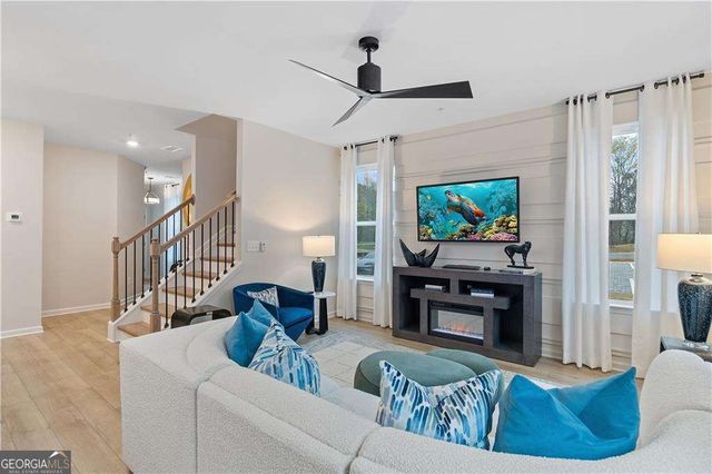 8203 Tiger Way, Riverdale, GA 30296