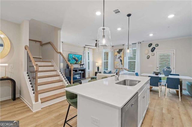 8203 Tiger Way, Riverdale, GA 30296