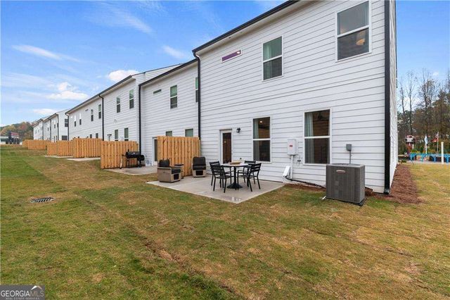 8203 Tiger Way, Riverdale, GA 30296