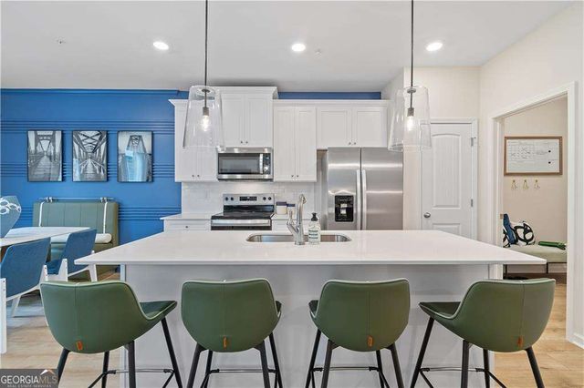 8203 Tiger Way, Riverdale, GA 30296