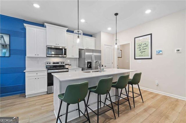 8203 Tiger Way, Riverdale, GA 30296