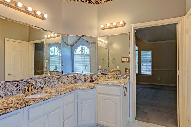 811 Water Oak Drive, Allen, TX 75002