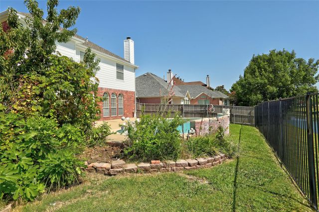 811 Water Oak Drive, Allen, TX 75002