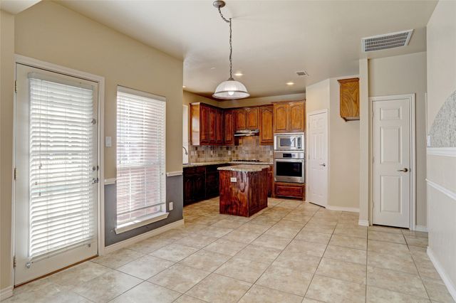 811 Water Oak Drive, Allen, TX 75002