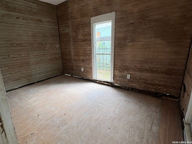 211 Gabriel, San Antonio, TX 78202