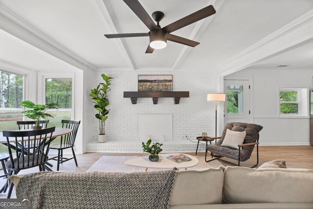 33 Mt Pleasant Church Road, Carrollton, GA 30116