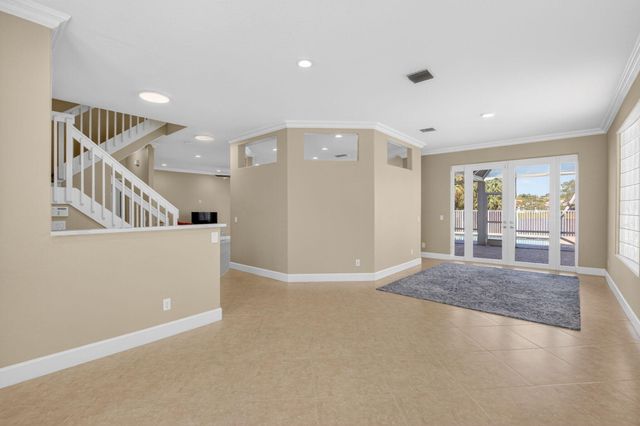 7245 Chesapeake Circle, Boynton Beach, FL 33436