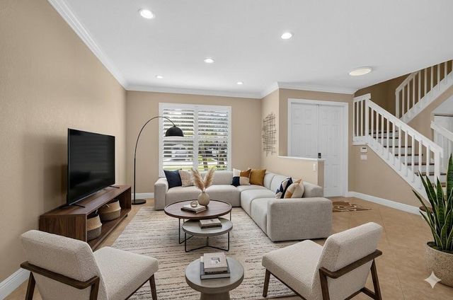 7245 Chesapeake Circle, Boynton Beach, FL 33436