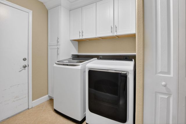 7245 Chesapeake Circle, Boynton Beach, FL 33436