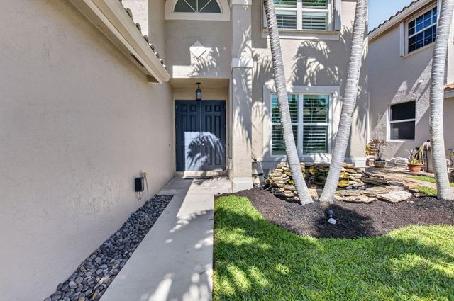 7245 Chesapeake Circle, Boynton Beach, FL 33436