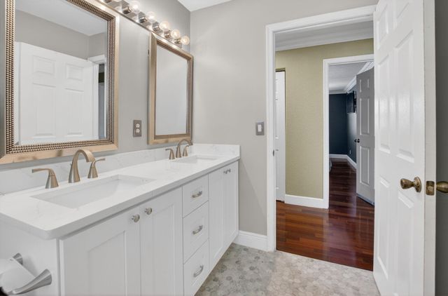 7245 Chesapeake Circle, Boynton Beach, FL 33436