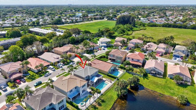 7245 Chesapeake Circle, Boynton Beach, FL 33436