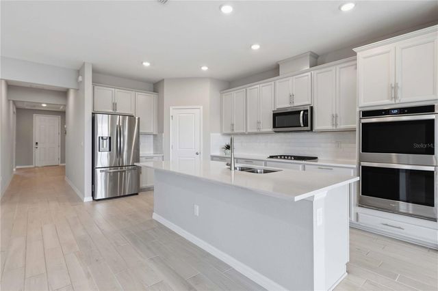 13723 GREEN HAMMOCK PLACE, Lakewood Ranch, FL 34211