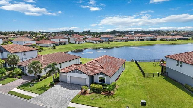 13723 GREEN HAMMOCK PLACE, Lakewood Ranch, FL 34211