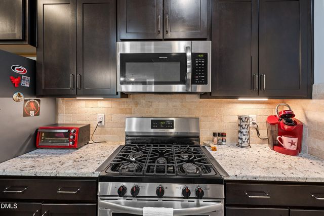 1125 Treetop Meadow Lane, Wake Forest, NC 27587