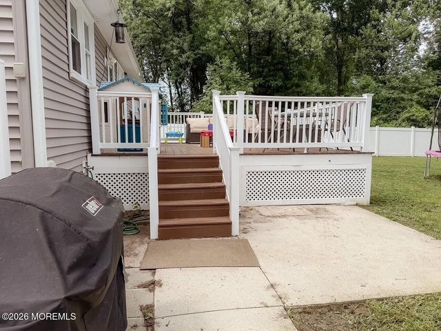 120 Medford Mount Holly Road, Medford, NJ 08055