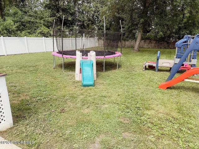 120 Medford Mount Holly Road, Medford, NJ 08055