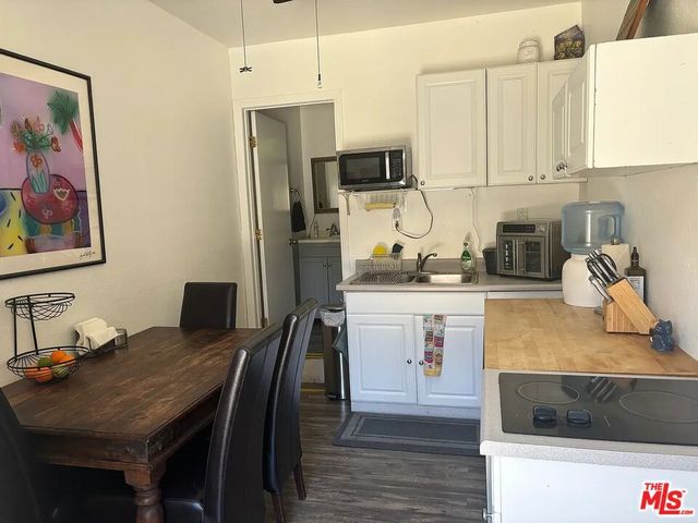 3822 Huron Avenue, Culver City, CA 90232