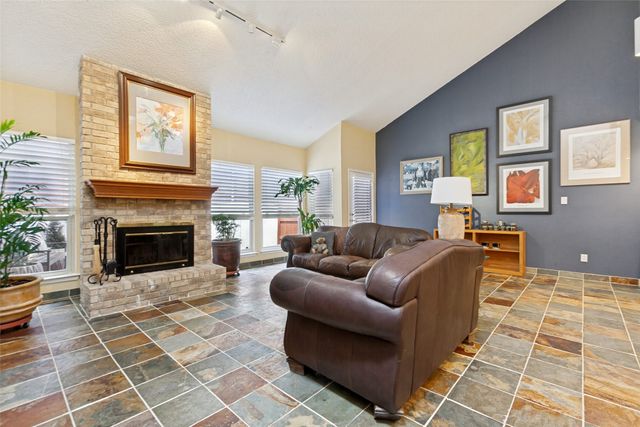 7450 Holly Hill Drive 108, Dallas, TX 75231
