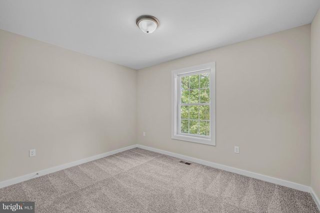 2499 AUDUBON RD, Hedgesville, WV 25427
