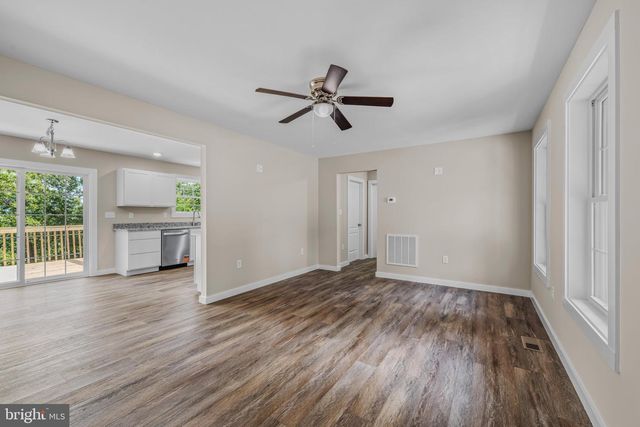 2499 AUDUBON RD, Hedgesville, WV 25427